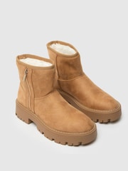 Schuh Carman Faux Fur Lined Boots - Image 3 of 4