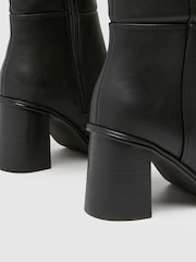 Schuh Daria Knee High Boots - Image 4 of 4