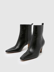 Schuh Blakely Leather Chisel Black Boots - Image 3 of 4