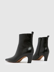 Schuh Blakely Leather Chisel Black Boots - Image 4 of 4