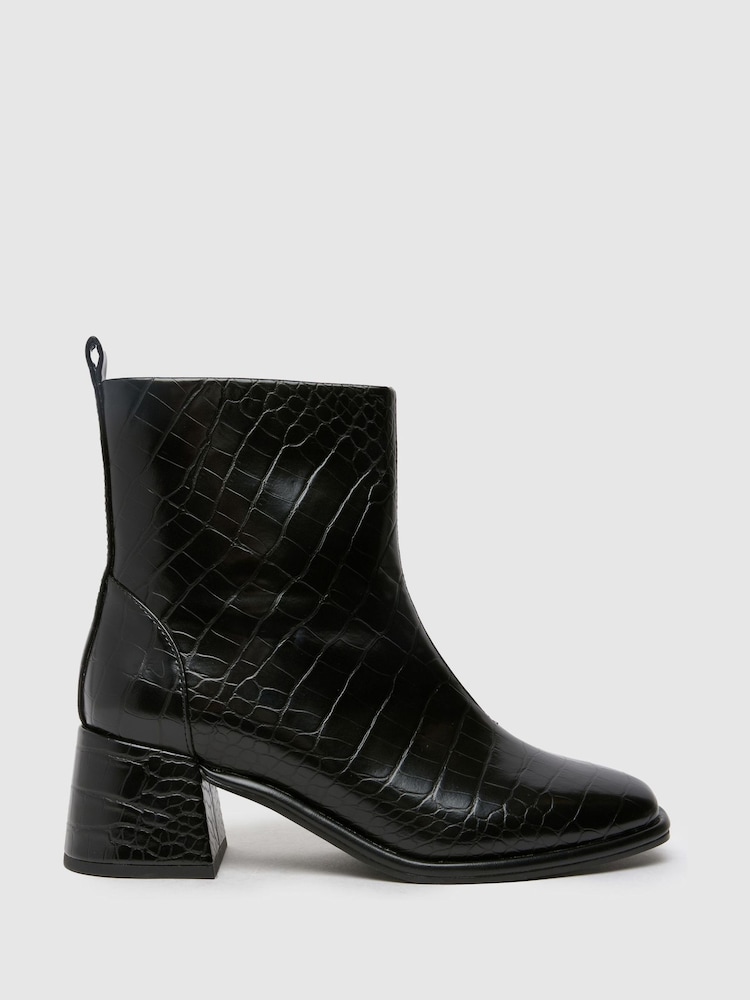 Schuh Wide Fit Bowie Boots - Image 1 of 4