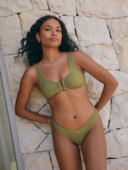 Vert kaki Vert effet froissé - Bas de bikini - Image 2 of 5
