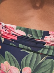 Kew Collection – Marineblau/Rosa, floral - Bikinihöschen - Image 6 of 9