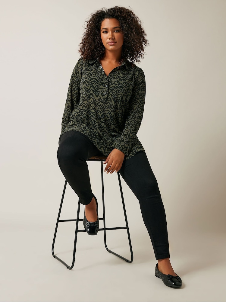 Evans Half Placket Shirt - Image 2 of 5
