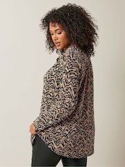 Evans Half Placket Shirt - Image 3 of 5