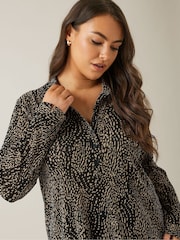 Evans Half Placket Shirt - Image 4 of 5