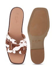 Off The Hook Animal Heath Leather Slip-On Flat Mule Sandals - Image 4 of 6
