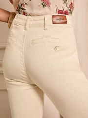 Love & Roses Ecru Crop Straight Leg Jeans With Patch Pocket - Image 5 of 5