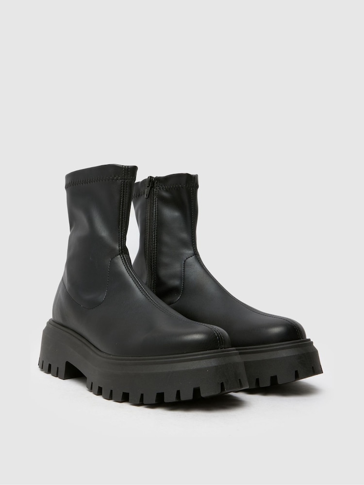 Schuh Amiyah Chunky nogavice Ankle črna gležnjarji - Slika 2 iz 4