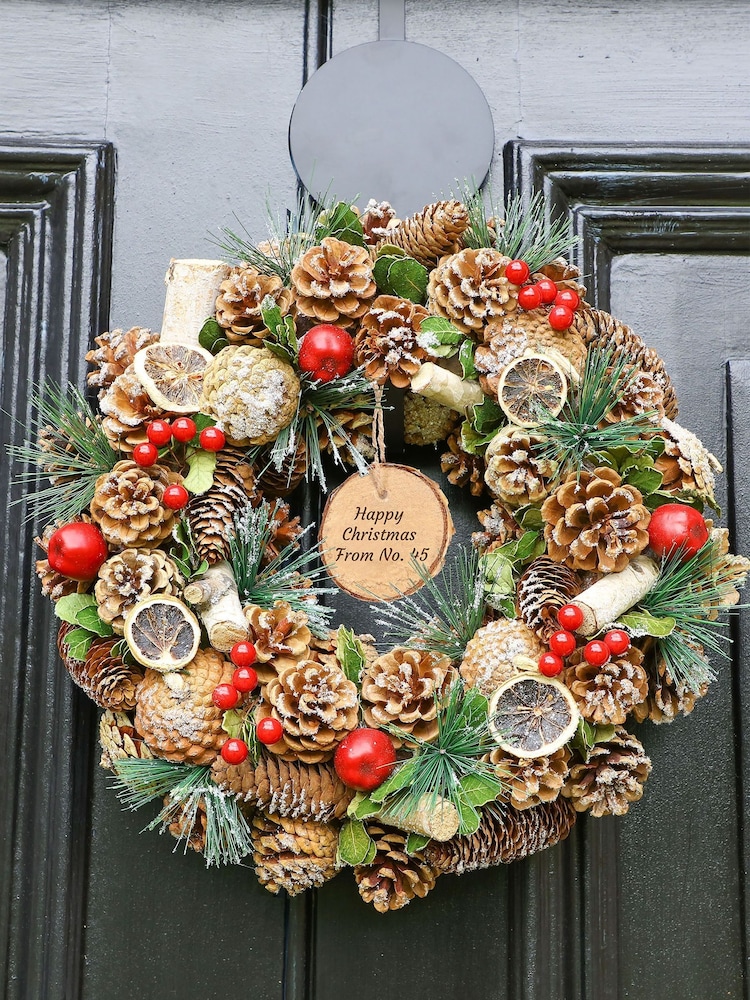 Personalised Wreath by Dibor - Image 1 of 5 Personalised Wreath by Dibor - Image 1 of 5
