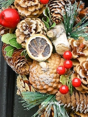 Personalised Wreath by Dibor - Image 4 of 5