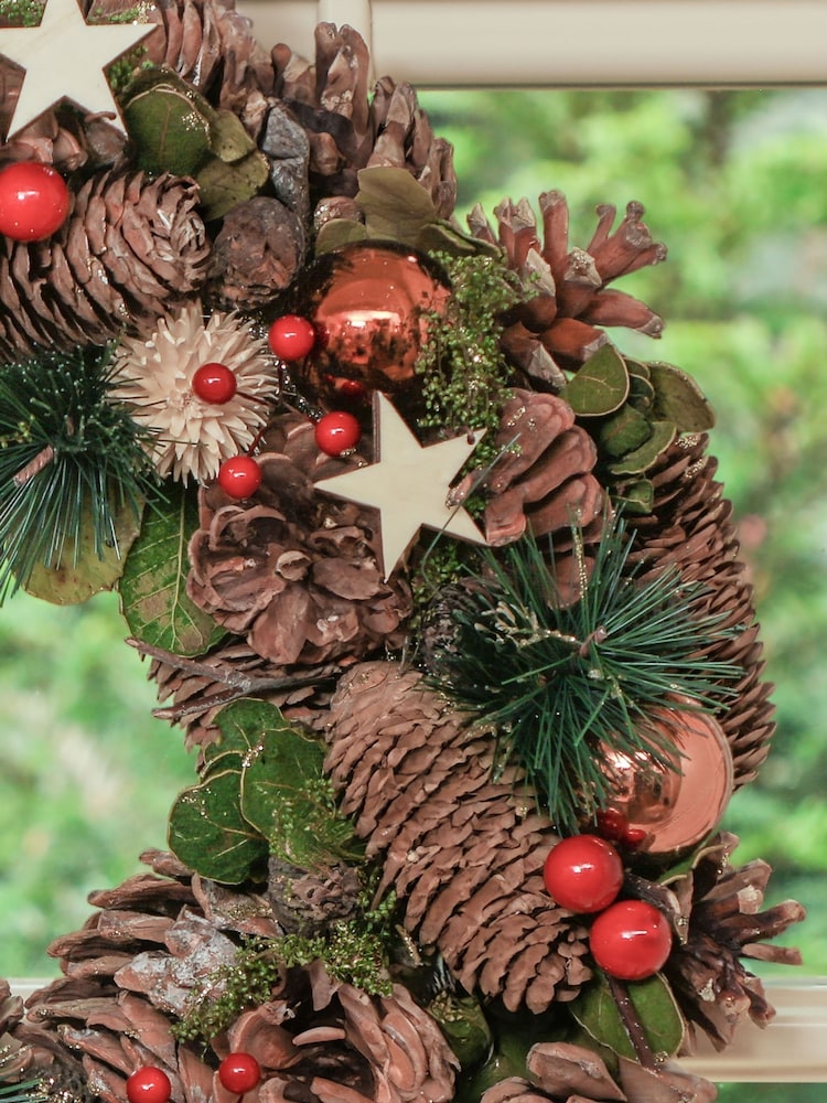 Personalised Christmas Wreath by Dibor - Image 2 of 5