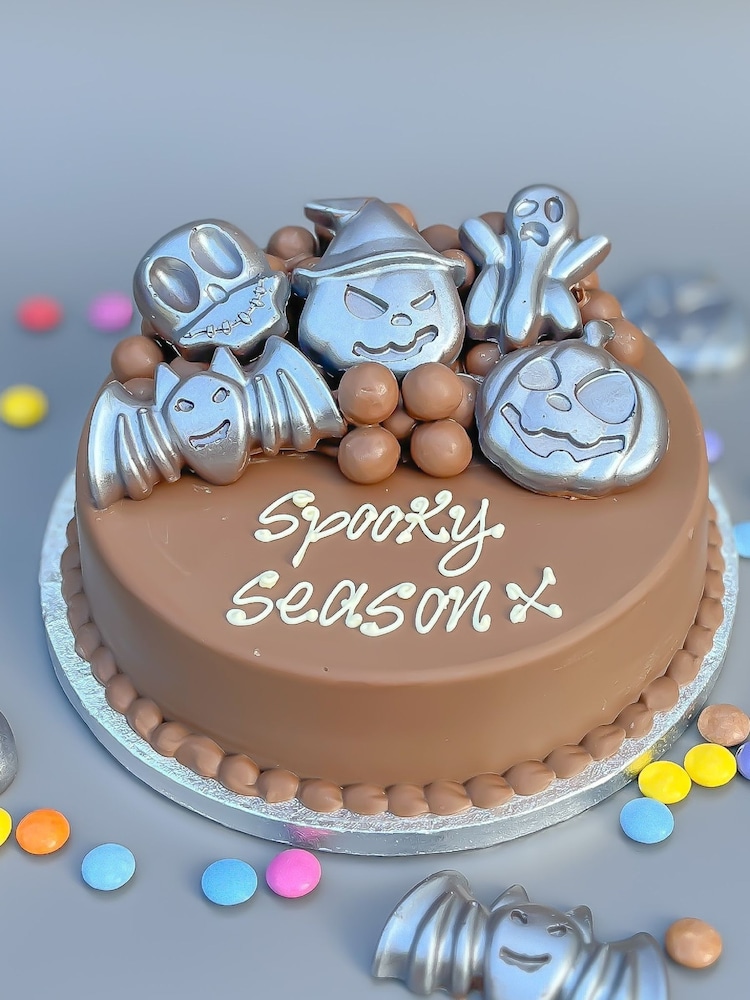 Halloween Smash Cake by Sweet Trees - Image 4 of 4