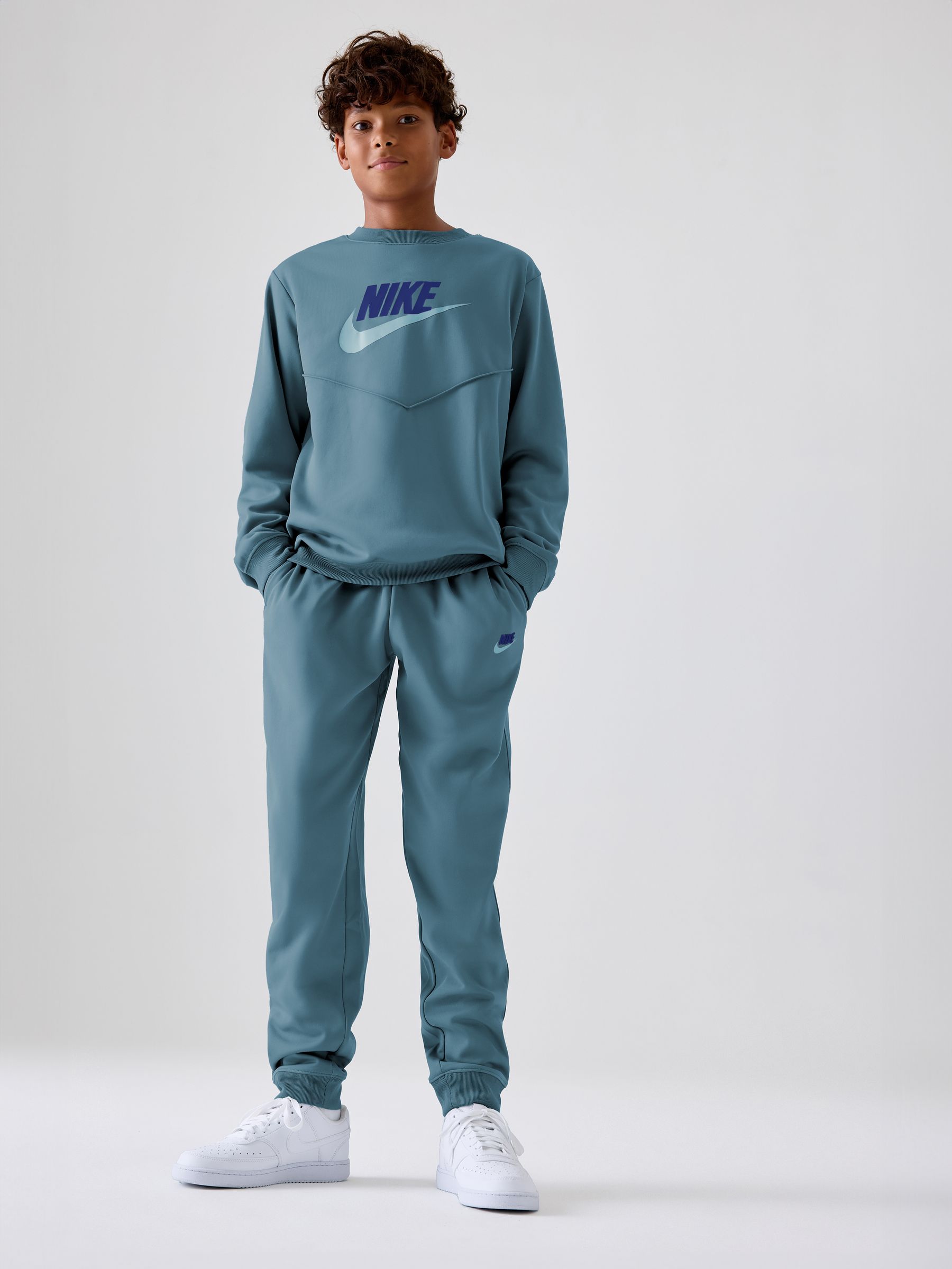 nike light blue tracksuit