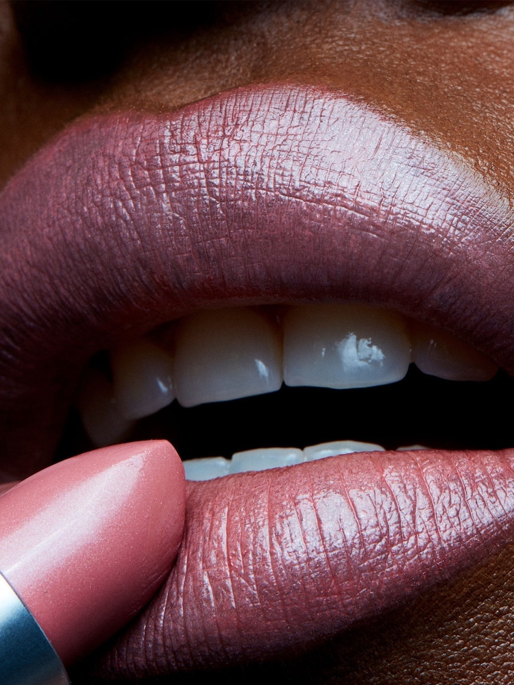 MAC Cremesheen Lipstick - Image 5 of 5