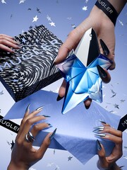 Mugler Angel Eau de Parfum 50ml Gift Set - Image 4 of 5