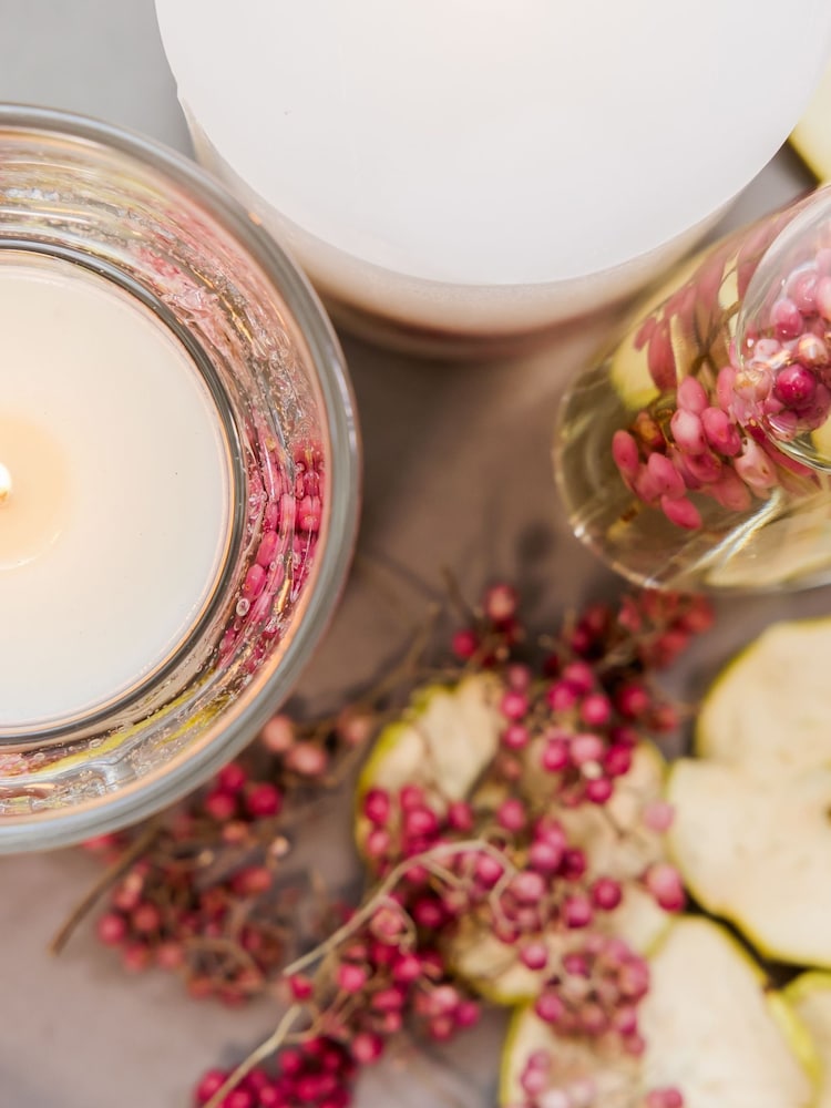 Stoneglow Apple & Pear Blossom Natures Gift Scented Candle - Image 2 of 4 Stoneglow Apple & Pear Blossom Natures Gift Scented Candle - Image 2 of 4