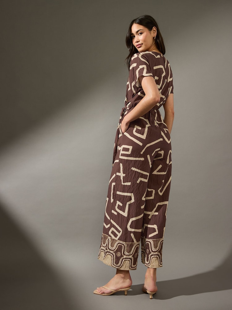 Estampado geométrico marrón - Tie Waist Detail Jumpsuit - Imagen 2 de 6