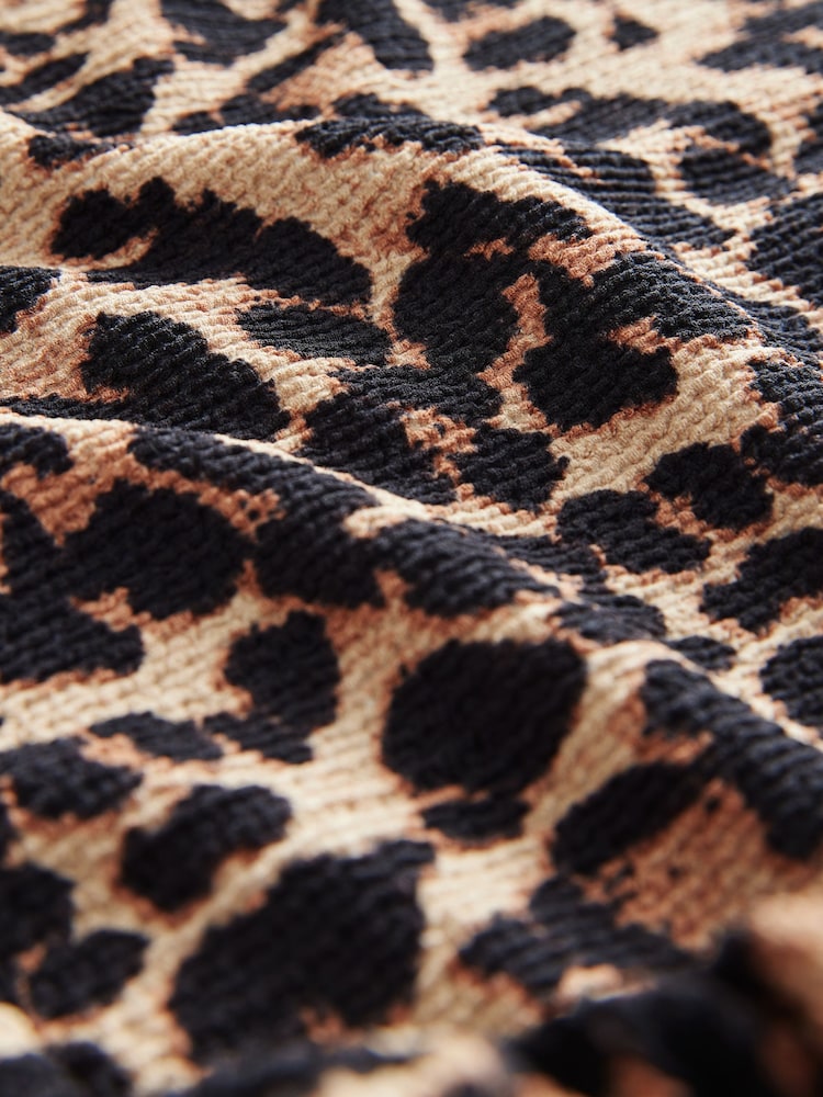 Brown Leopard Animal Print Sleeveless Textured Jersey Dropwaist Maxi Dress - Image 7 of 7