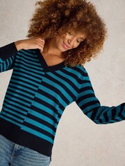 White Stuff Green Maggie V-Neck Jumper - Image 3 of 6