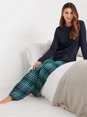 أزرق - بنطلون بيجامة رياضي بنمط مربعات من Long Tall Sally - صورة 2 من 5