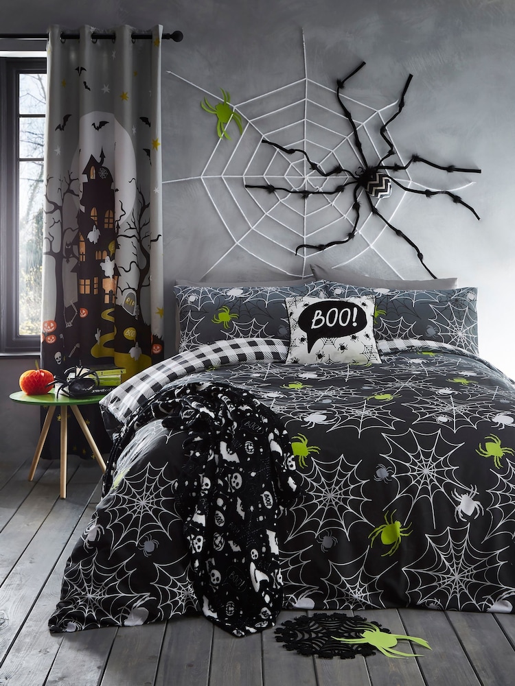 Bedlam Boo Fleece Throw - Imagem 3 de 3