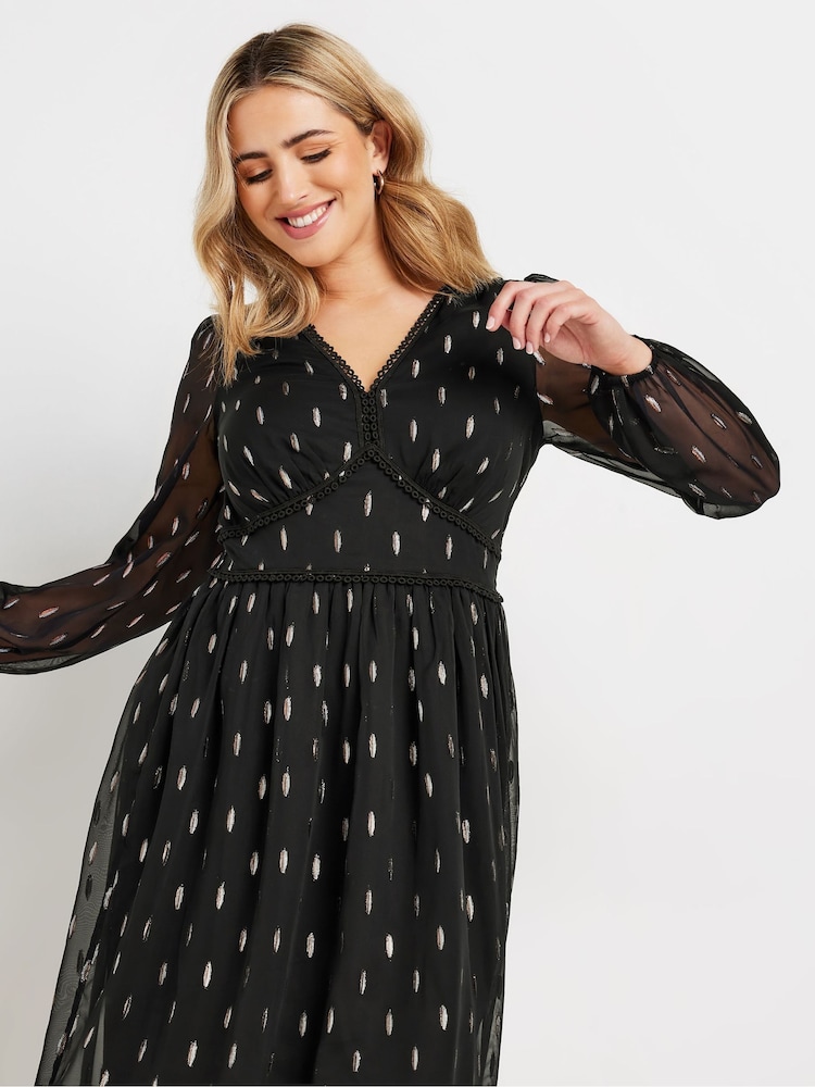 M&Co Metallic V-Neck Midaxi Dress - Bild 2 von 5 M&Co Metallic V-Neck Midaxi Dress - Bild 2 von 5