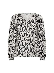 M&Co Cream Animal V-Neck Top - Image 5 of 5