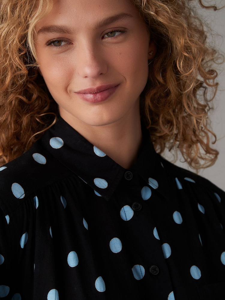 Black and Blue Spot Print Short Sleeve Drop Waist 100% Cotton Maxi Shirt Dress - Image 4 of 7
