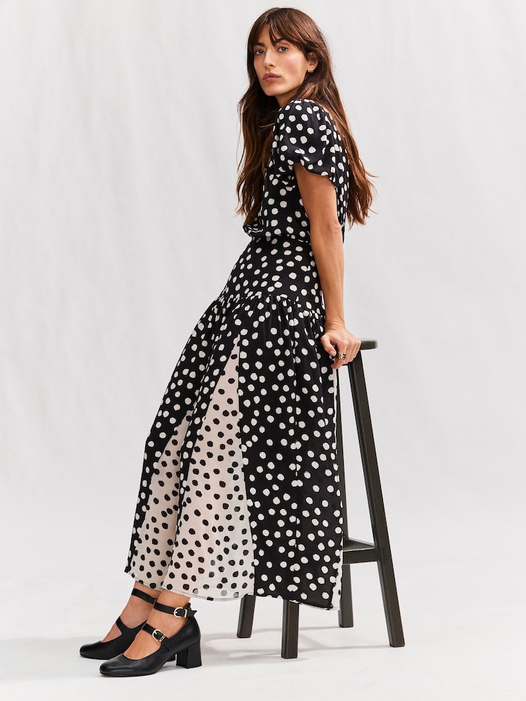 Mono Spot Short Sleeve Crew Neck Spliced Midi Dress - Image 1 of 3
