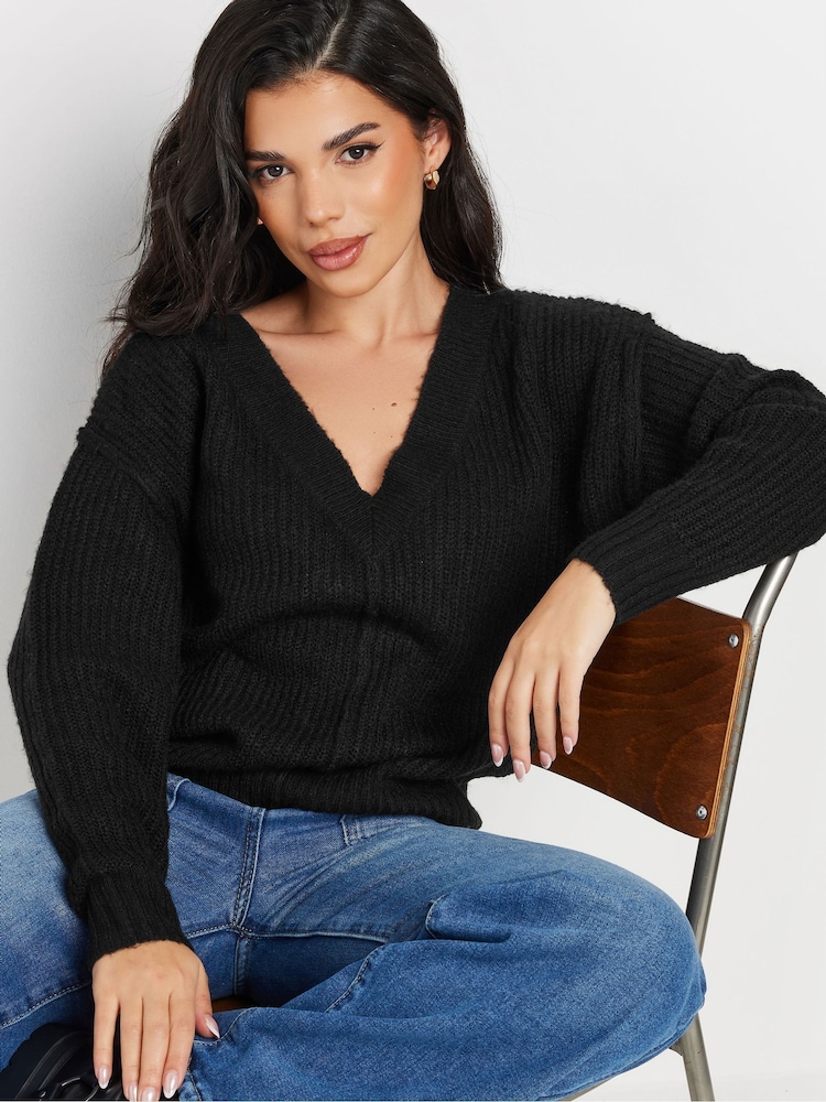 PixieGirl Petite Black Cable Knit V-Neck Jumper - Image 4 of 5