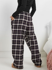 PixieGirl Petite Check Pyjamas Trousers - Bild 3 von 5