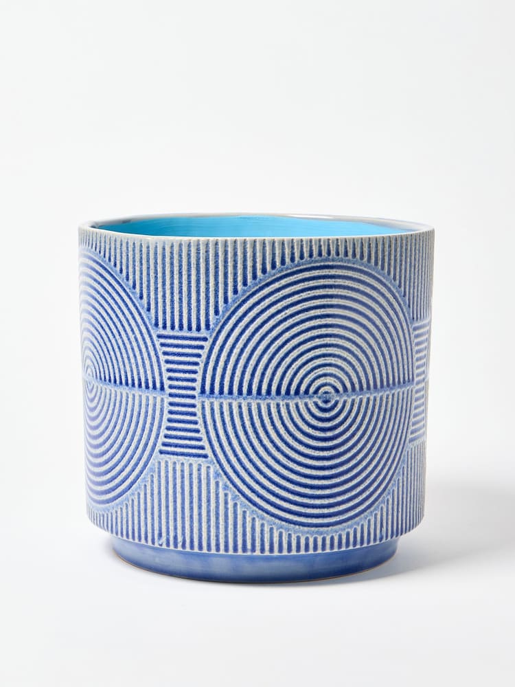 Oliver Bonas Blue Cerchio Embossed Ceramic Plant Pot Extra Large - Image 2 of 4