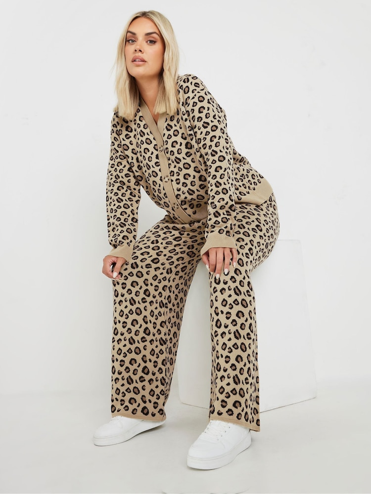 Yours Curve Natural Leopard Print Knitted Cardigan - Image 2 of 5