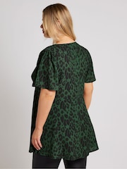 Yours Curve Green London V-Neck Blouse - Image 4 of 5