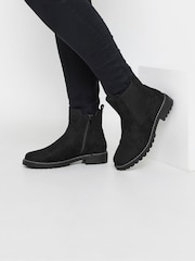 Yours Curve Black Extra-Wide Fit Casual Chelsea Boots - Image 1 of 4