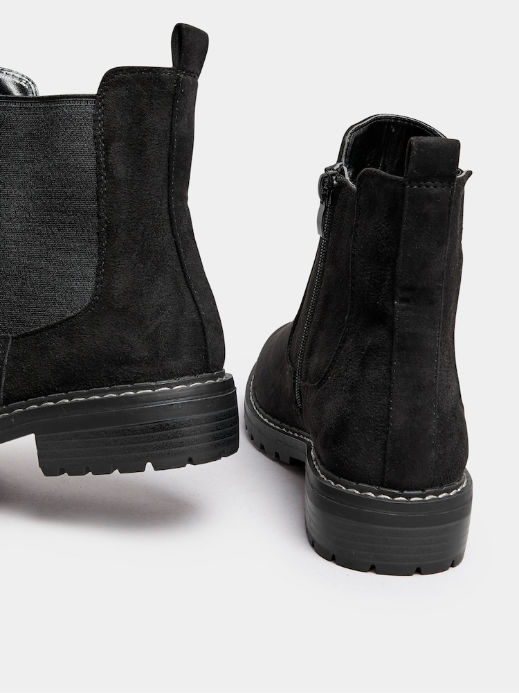 Yours Curve Black Extra-Wide Fit Casual Chelsea Boots - Image 4 of 4