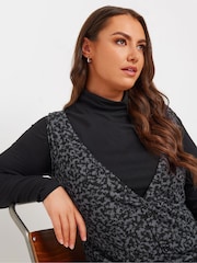Yours Curve Grey Button Down Pinafore Dress - Image 4 of 5
