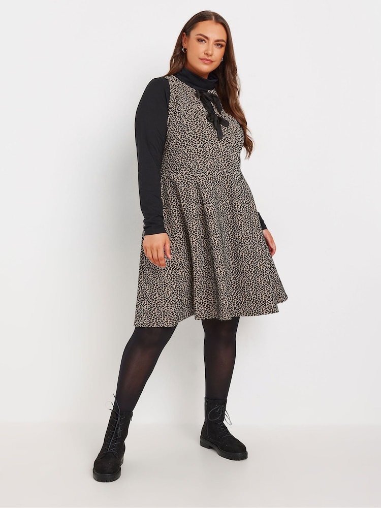 Yours Curve Brown Crew Neck Double Bow Pinafore Dress - Image 2 of 5