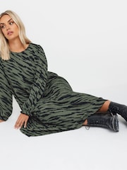 Yours Curve Green Textured Midaxi Animal Print Frill Dress - Image 3 of 5