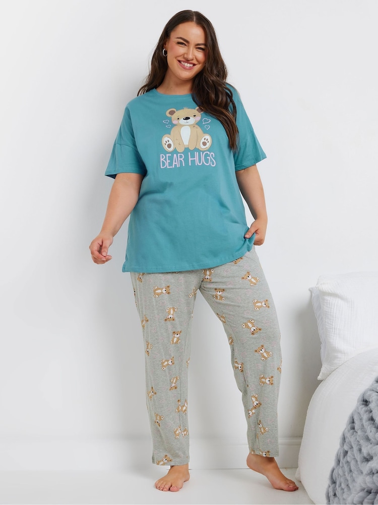 Yours Curve Kurzärmeliges Pyjamaset Bear Hugs mit weitem Bein aus 100 % Baumwolle - Bild 2 von 5 Yours Curve Kurzärmeliges Pyjamaset Bear Hugs mit weitem Bein aus 100 % Baumwolle - Bild 2 von 5