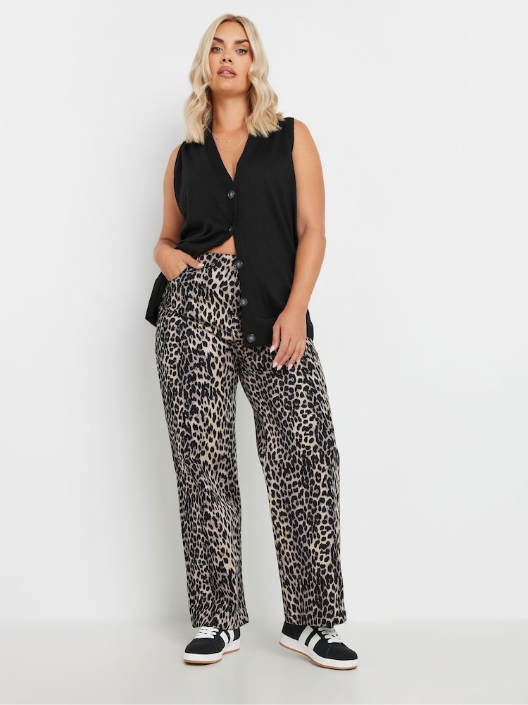 Yours Curve Black Knitted Button Vest - Image 2 of 6
