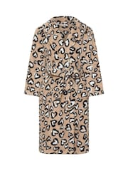 Yours Curve Natural Fluffy Leopard Heart Shawl Robe - Image 5 of 5