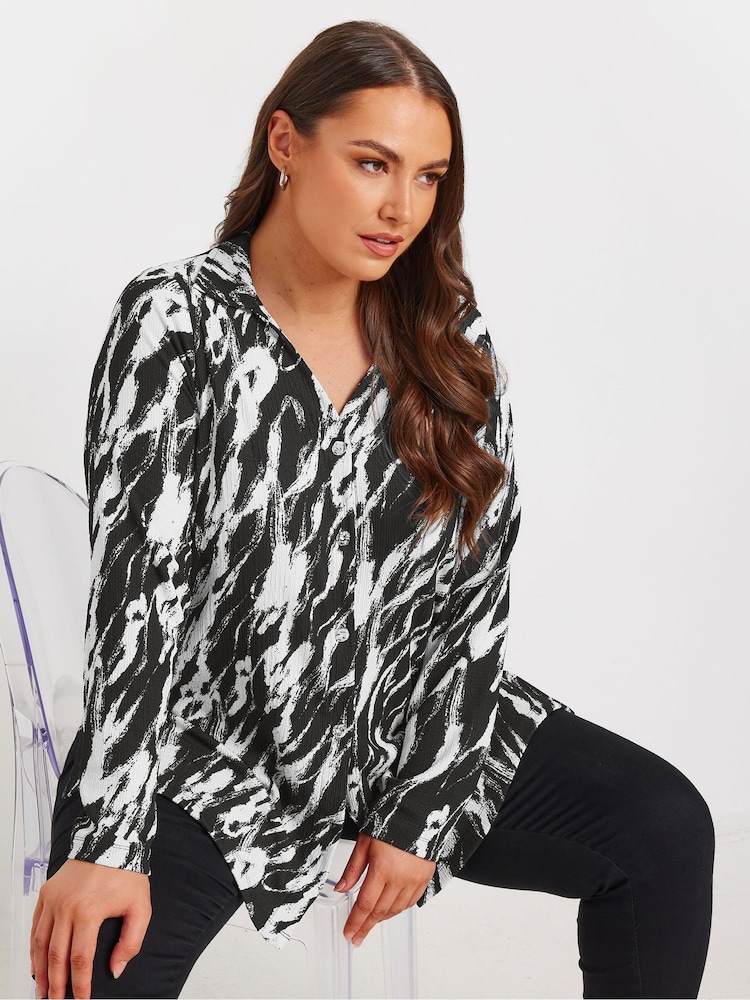 Yours Curve Black Textured Jersey Shirt - Image 1 of 5
