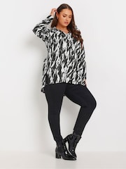 Yours Curve Black Textured Jersey Shirt - Image 2 of 5