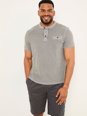 Grau - FatFace Garment Dyed Pocket Henley - Bild 5 von 7