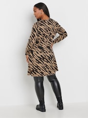 Yours Curve Brown Lettuce Edge Tunic - Image 2 of 5