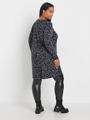 Yours Curve Grey Lettuce Edge Tunic - Image 2 of 5