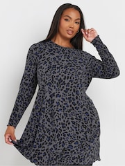 Yours Curve Grey Lettuce Edge Tunic - Image 4 of 5