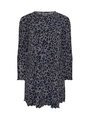Yours Curve Grey Lettuce Edge Tunic - Image 5 of 5